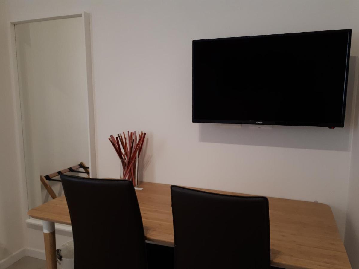 Soleluna Fiera 6 Rooms Болонья Экстерьер фото